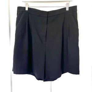 H&M Black Tailored Pleated High Waisted Shorts